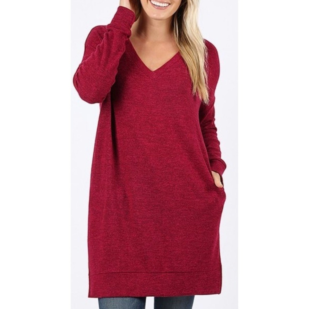 Zenana Outfitters Womens V-Neck Tunic Sweatshirt Burgundy Pockets Size Large